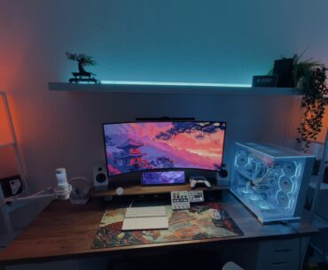 Finally happy with my battlestation after ~2 years of slowly building it.