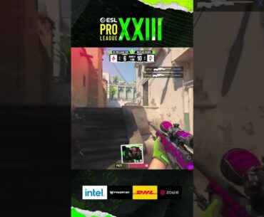 phzy AGGRESSIVELY PUSHES SHORT with the AWP and catches everyone off guard #esl #epl #cs #cs2