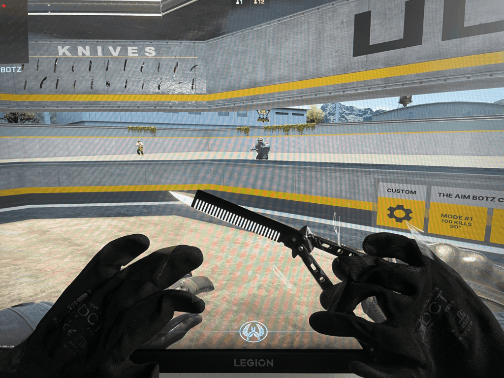 My new gloves and knife combo