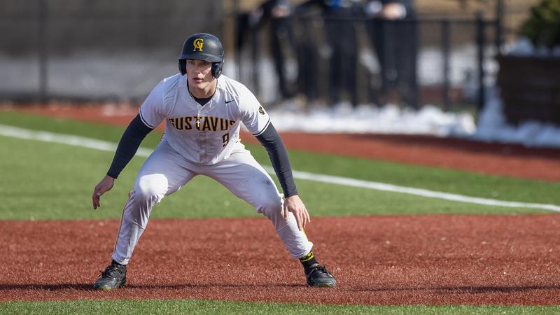 Baseball Falls To No. 12 WashU In Two Games Saturday Baseball Falls To No. 12 WashU In Two Games Saturday
