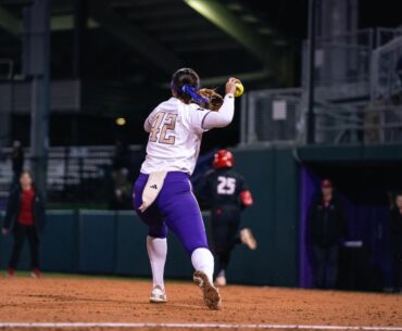 UW softball at Michigan