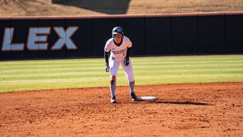 Binghamton takes both games in conference doubleheader Binghamton takes both games in conference doubleheader