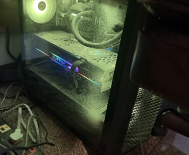 Visiting my parents and noticed my dad has this dusty monster for browsing YouTube. Doesn’t game