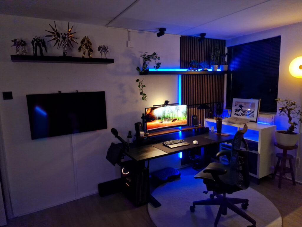 Updated workspace + gaming