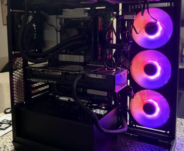 My first PC build! So happy :)