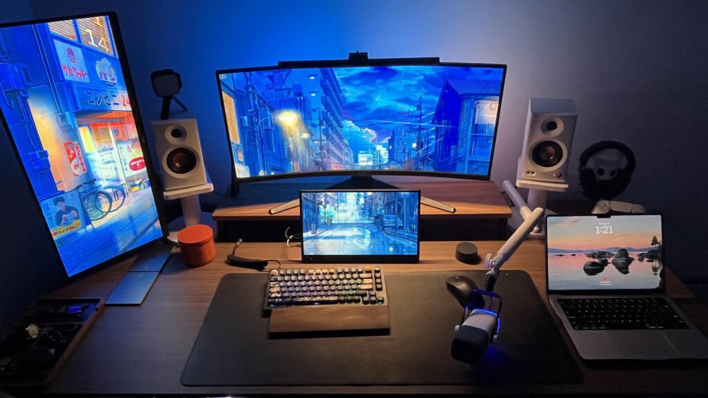 Small upgrade to my battlestation - Small steps [WIP]