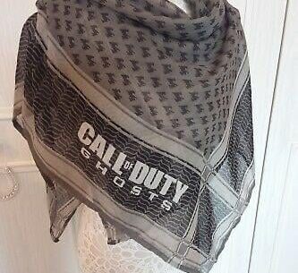 Did any of the Call Of Duty Ghosts editions come with this scarf? [GHOSTS]