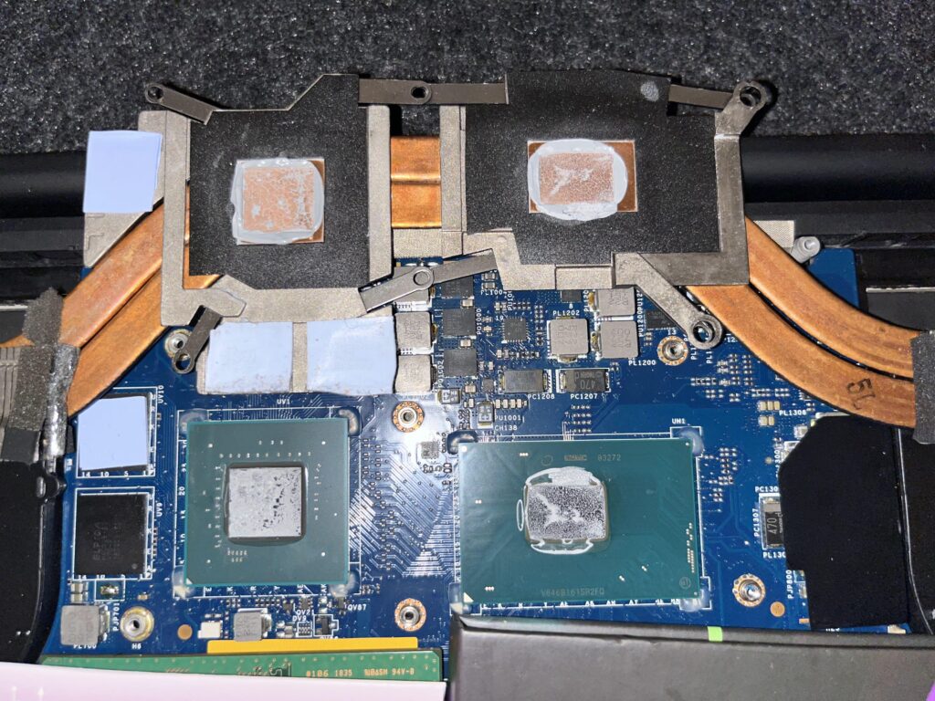 PTM7950 after 1h of stress test on the CPU