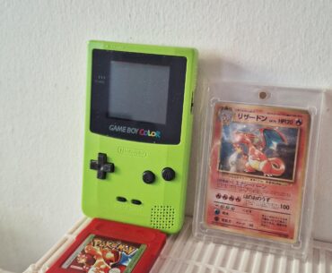 Time to do some retro gaming (pokemon red version)