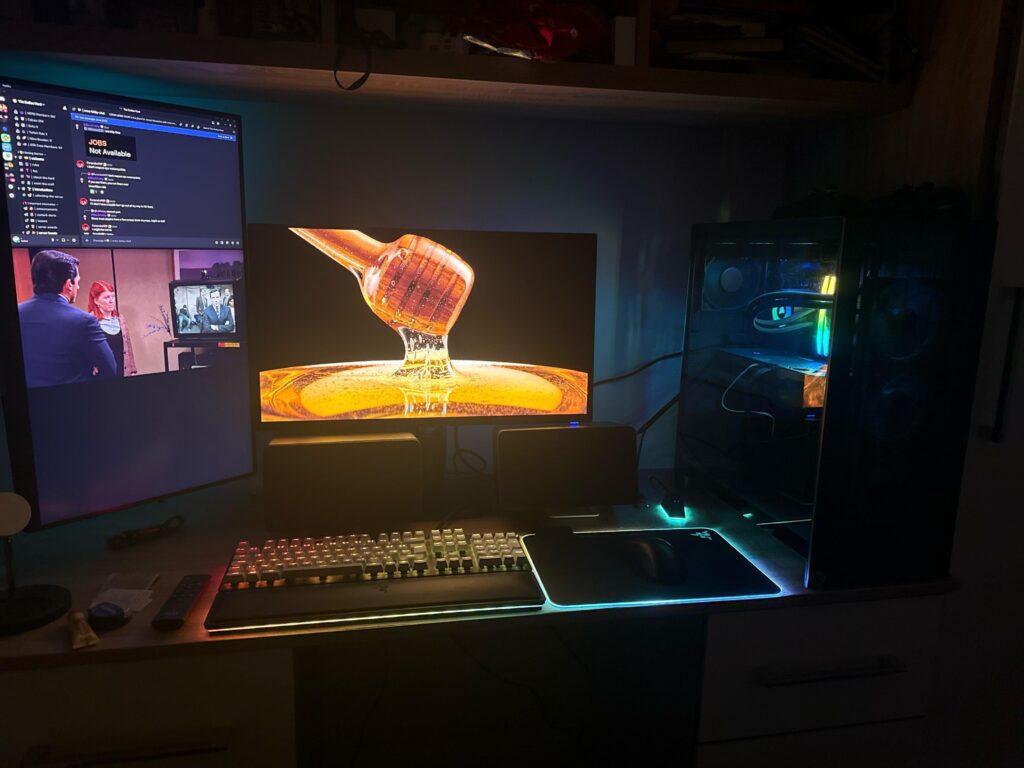 Rate my setup, finally got an OLED - 9800X3D + 5080