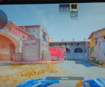 Help, Monitor loses signal if I peek long from pit inferno