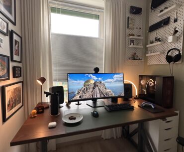 My small WFH/Gaming corner
