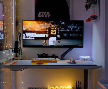 🧡🤍🖤evening on the loggia