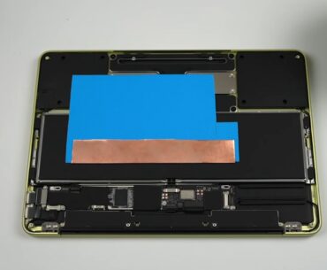 Water Cooling The MacBook Neo Laptop To Double Gaming Performance