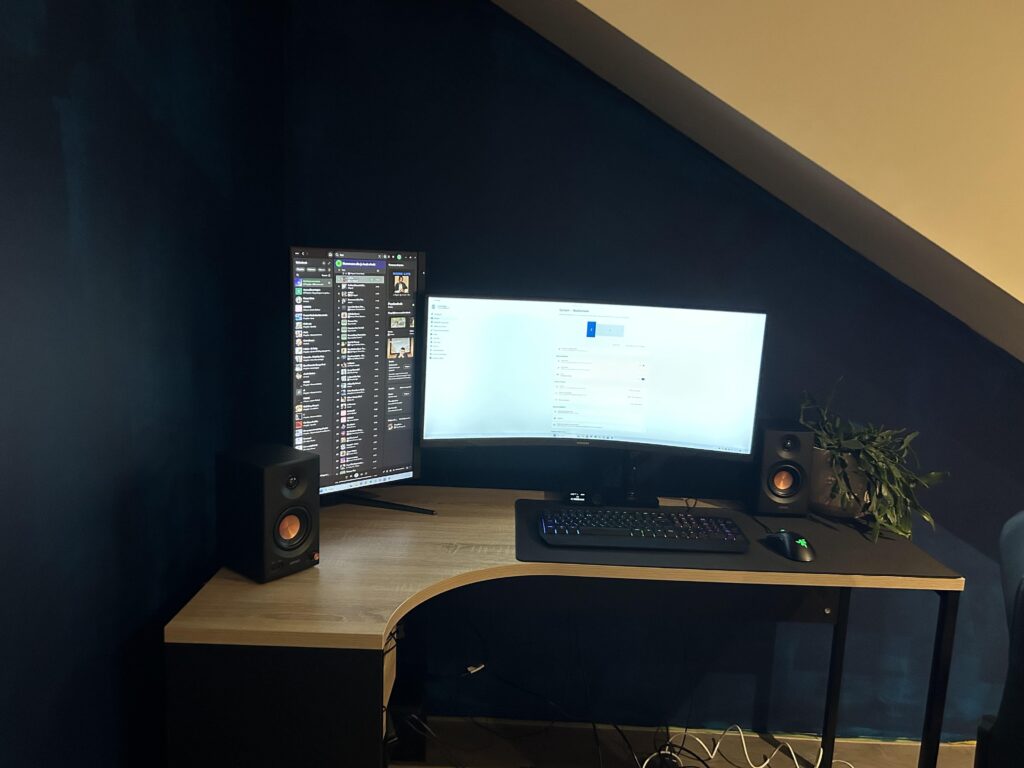 How can I make the speakers work???