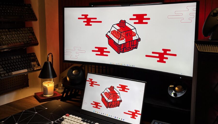 Accidentally cozy, should I keep the candle warmer? 🥹