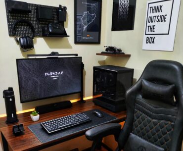 Nothing crazy. Just some black + wood combo