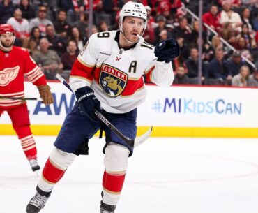 Tkachuk scores hat trick, Panthers top Red Wings to snap four-game skid