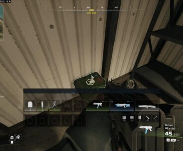 Can anyone tell me how to store perks in black ops Royale on mouse and keyboard? Is it bugged?