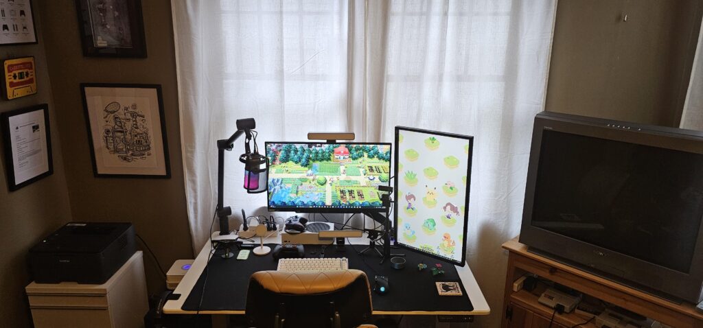 Not sure how to get more photos but here she is at a wide shot.