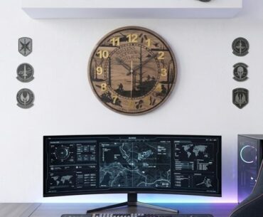 Finally finished this "Next Gen Conflict" custom wall clock. Laser-engraved wood with gold mirror acrylic.