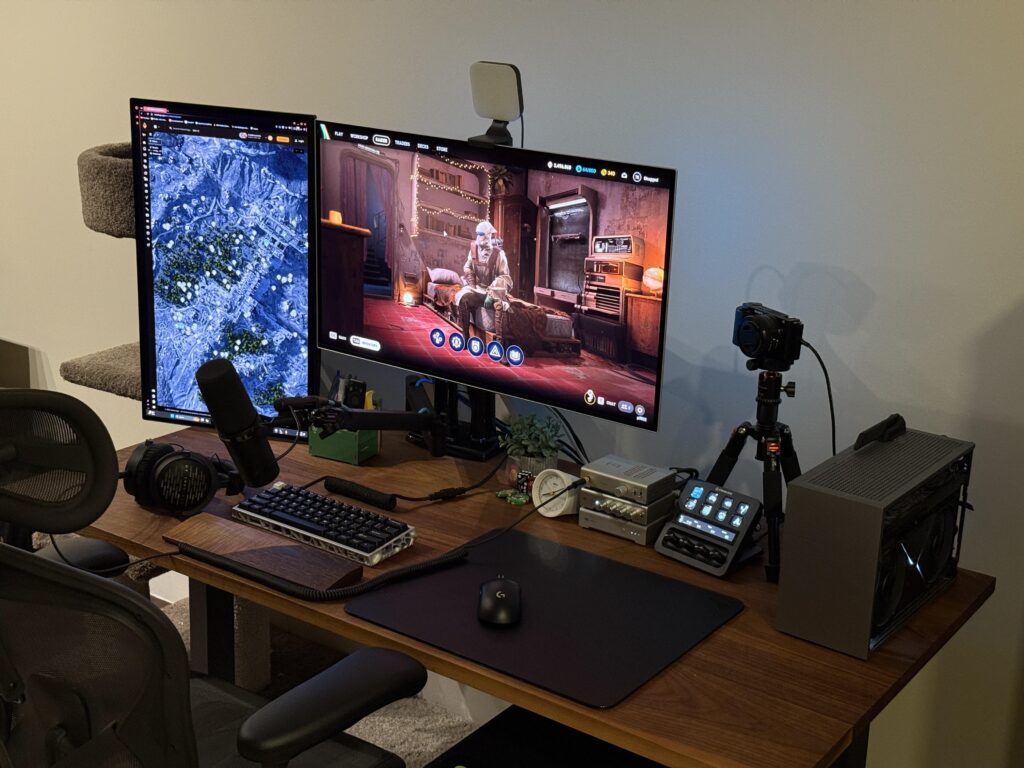 I’m stoked with how everything turned out. This is my hybrid WFH/streaming setup. I’m stoked with how everything turned out. This is my hybrid WFH/streaming setup.