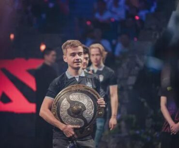 [Spoiler] A mid-tier streamer can earn more than a CS2 pro player