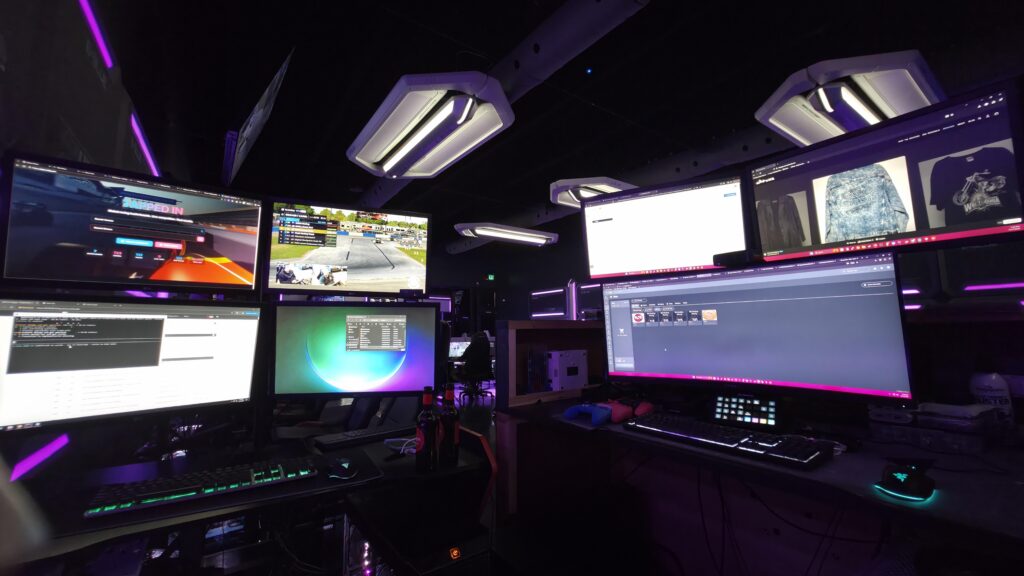 2 PCs 1 Battlestation