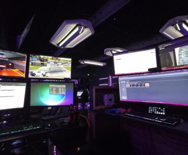 2 PCs 1 Battlestation