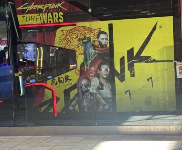 Saw this arcade game at the mall🔥🔥🔥