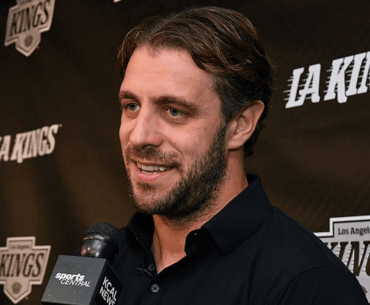 INSIDER: Teammates Reflect on 1,500 Games of Anze Kopitar