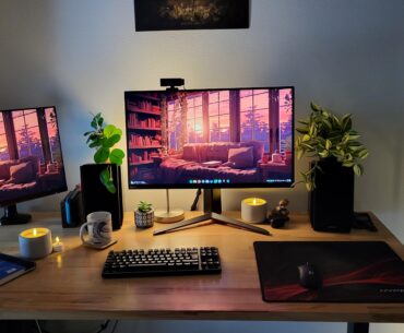 Tidied up my desk and added lights