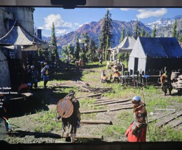 Only about 20min in but hot damn...environment & graphics are nuts....Crimson Desert