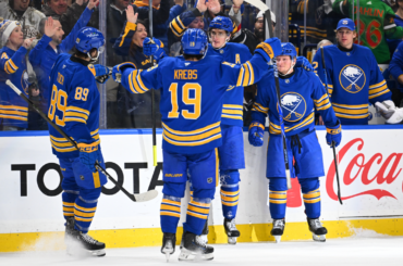 Sabres hold off Golden Knights to win 4th straight, move within 2 points of 1st place