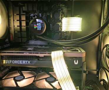 Oc with little UV Zotac rtx 5080 solid core