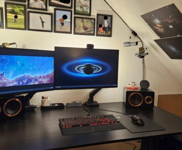 Cleaned up and re-arranged my WFH / Gaming space