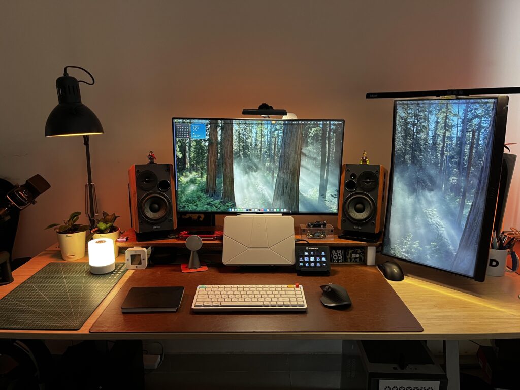 A desk shelf really changes the feel