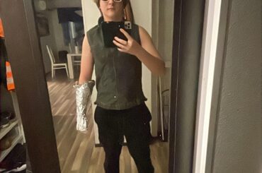 Rate my johnny silverhand cosplay (36,278% accurate)