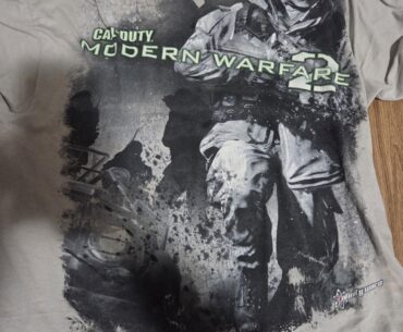 Looking for replacement [Mw2] shirt