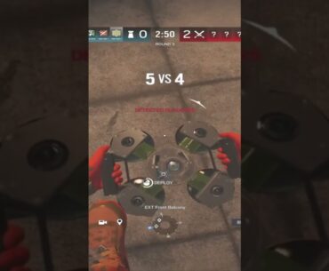 Bro thinks he’s Snappiy #fps #gaming #r6le #r6siege #rainbowsix #r6unranked