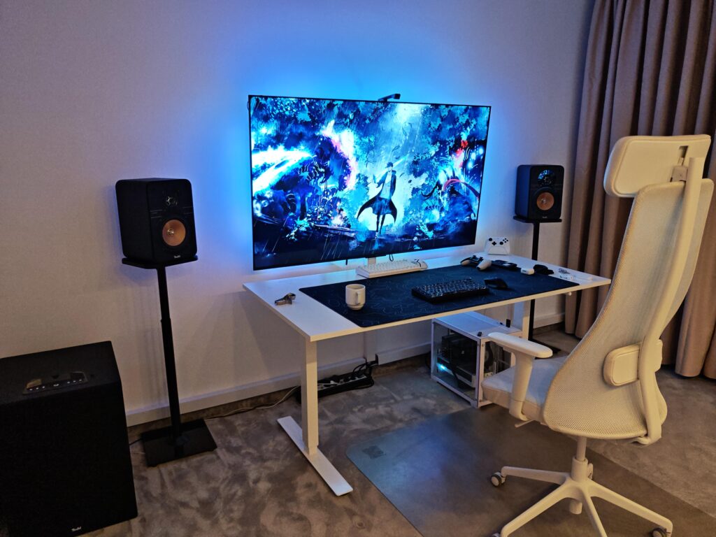 My Current Work/Gaming Setup.