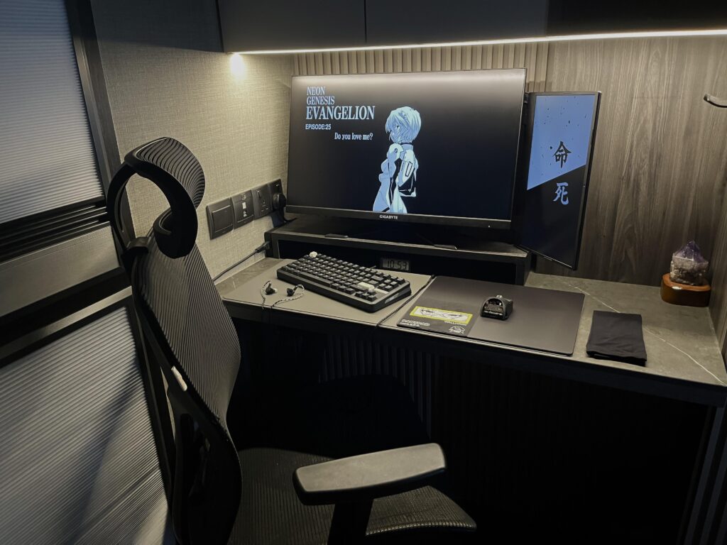 average laptop setup feel free to give feedback