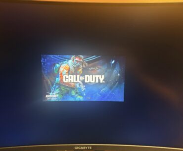Anyone stuck on boot up?