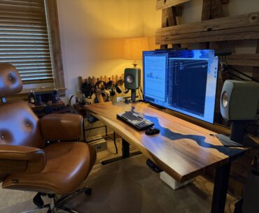 New Chair in my Cozy Home Office