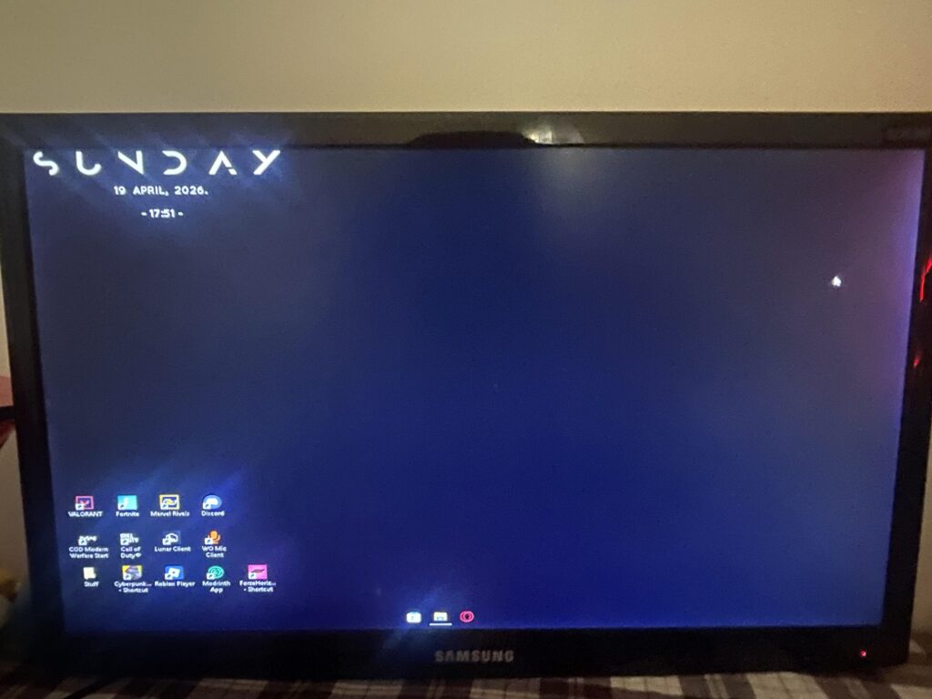 stretched overclocked monitor?