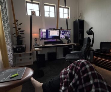 I’m thinking about getting metal legs