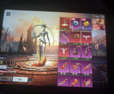 Mmm not happy but not too bad I guess ..I dont no how ppl get this xsuit with 10uc lol.i have before but after already owing it..but I put 8k uc on and damm was stressing but last spin I got it again and got glider parachute nades molly emotes ..