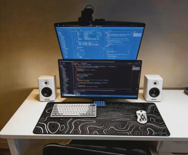 cleaned up my desk with a dual monitor arm