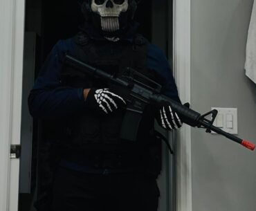 My (2025) First Halloween Ghost Cosplay [MW2]