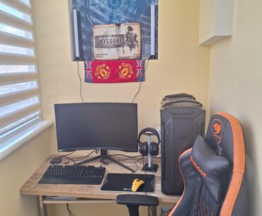 Mу Battle Station in Jkraine, 2026. Surviving with Deacon St. John
